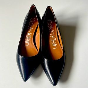 Calvin Klein Black Kitten Heels Size 8 Women’s.